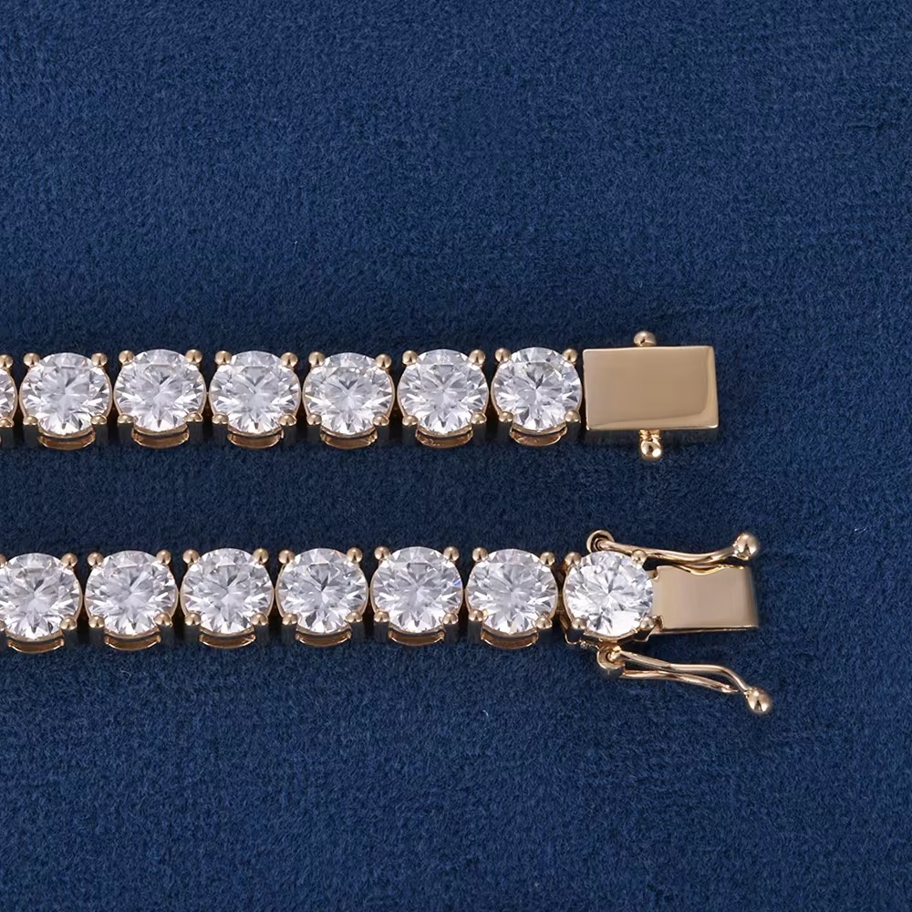 Moissanite Diamond Necklace 5 - Image 3